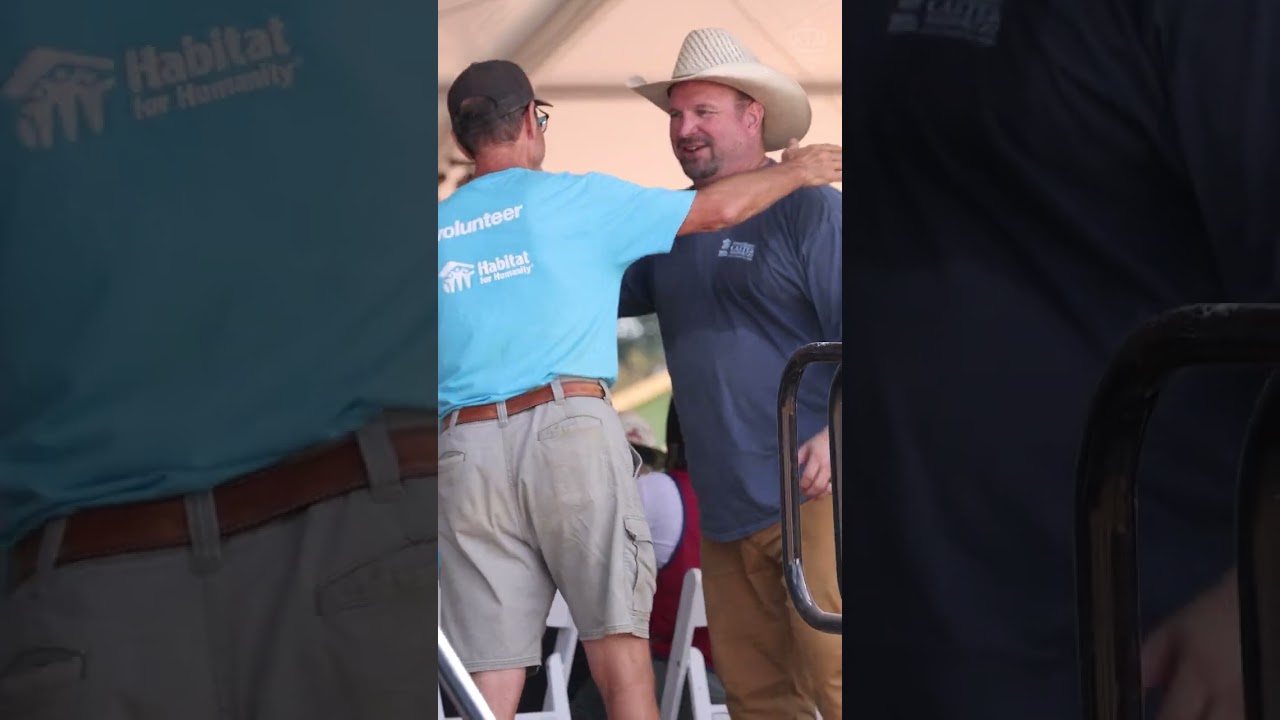 Garth Brooks, Trisha Yearwood Host Charlotte Habitat for Humanity Affordable Housing Build #shorts