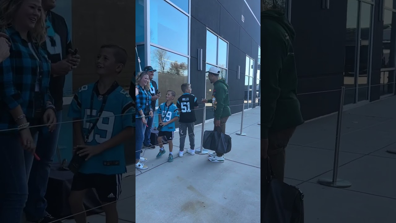 Made his day ???? #bryceyoung #nfl #panthers