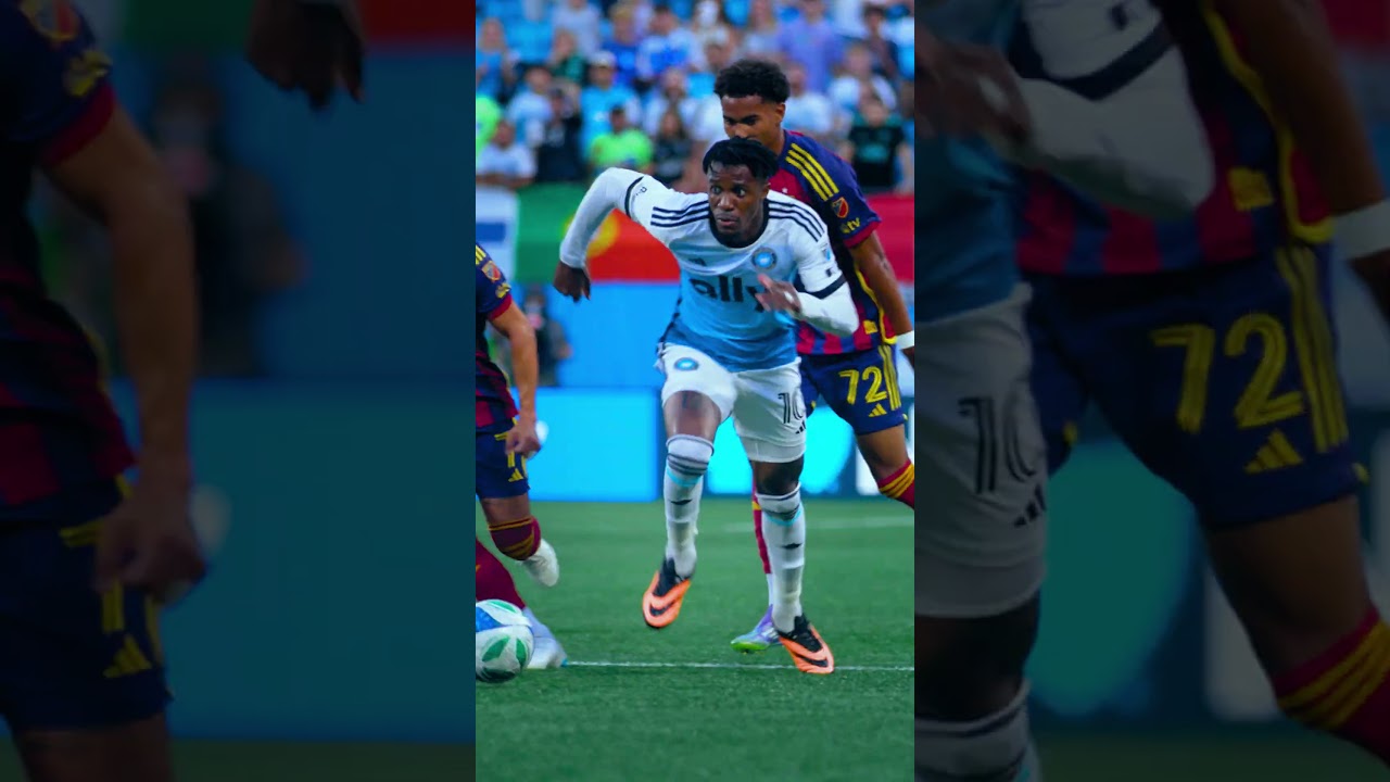 Slick footwork and smooth tekkers--𝙝𝙚'𝙨 𝙒𝙞𝙡𝙛𝙧𝙞𝙚𝙙 𝙕𝙖𝙝𝙖, 𝙙𝙪𝙙𝙚 🔥 #MLS #Zaha #WilfriedZaha